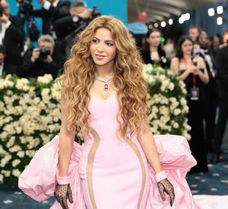 Латино дивата Шакиа показа че дори преди голям концерт знае