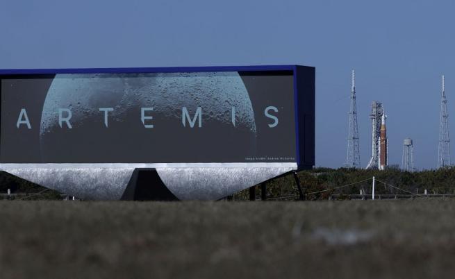 „Хюстън, имаме проблем“: НАСА отложи мисията до Луната