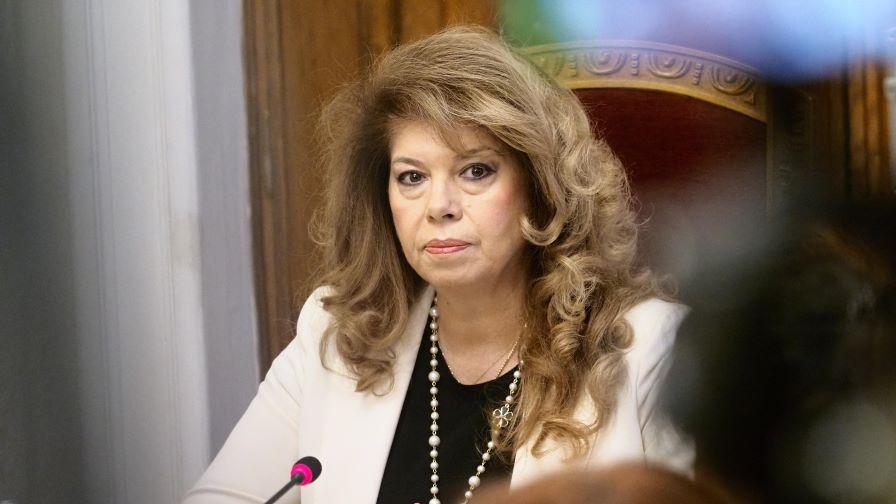 <p>Президентът Йотова намекна кога ще са изборите</p>