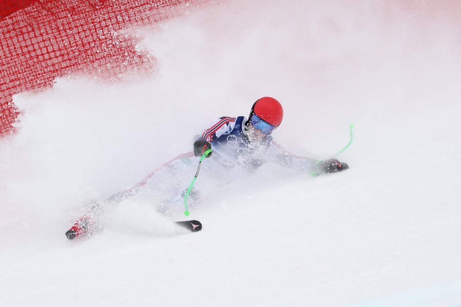 Фредрик Молер ски линейка хеликоптер1