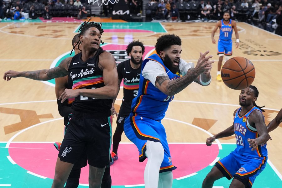 Сан Антонио Спърс Оклахома Сити Тъндър1