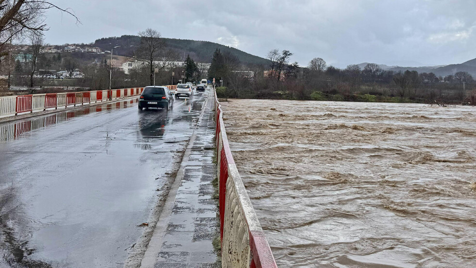 Отново частично бедствено положение в община Ардино, пътят между 6 села е затворен
