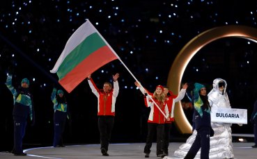 България зае мястото си в традиционния Парад на нациите на Олимпийските игри (снимки)