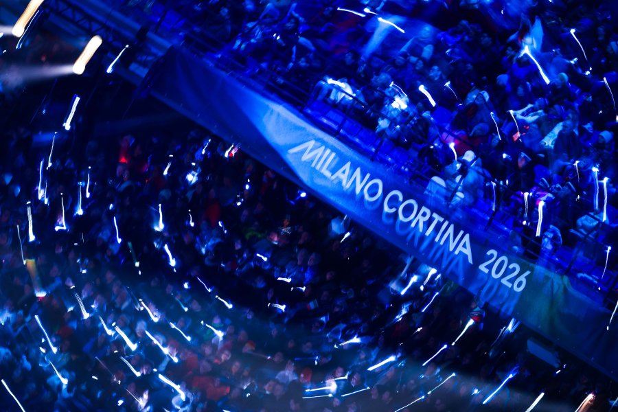 Церемонията по откриване на Зимните олимпийски игри в Милано Кортина1