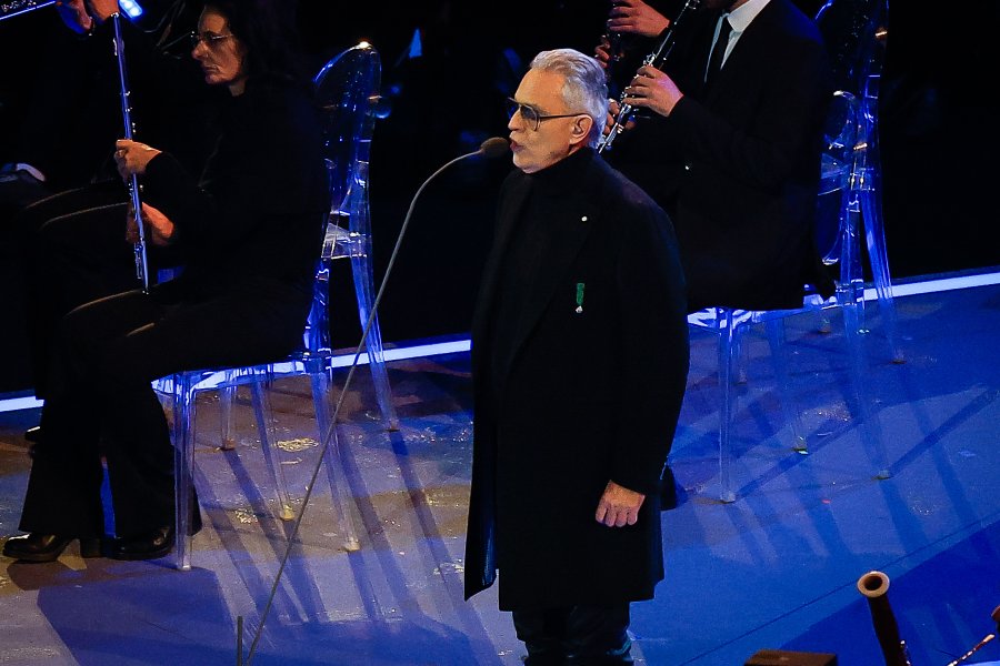 Церемонията по откриване на Зимните олимпийски игри в Милано Кортина1