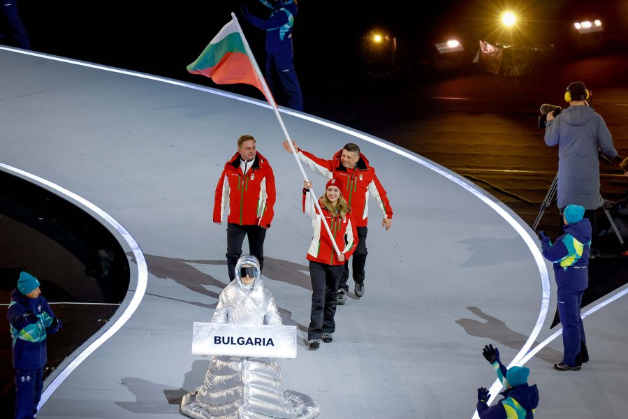 Церемонията по откриване на Зимните олимпийски игри в Милано Кортина1