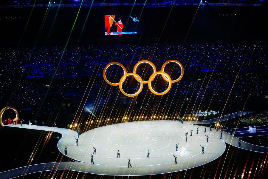 Церемонията по откриване на Зимните олимпийски игри в Милано Кортина1