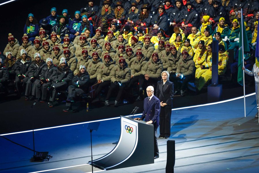 Церемонията по откриване на Зимните олимпийски игри в Милано Кортина1