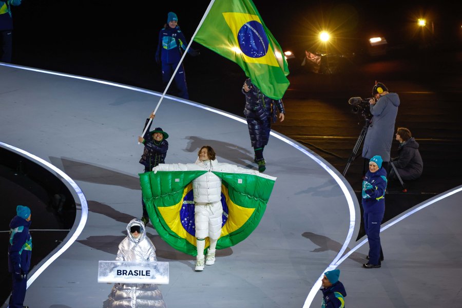 Церемонията по откриване на Зимните олимпийски игри в Милано Кортина1