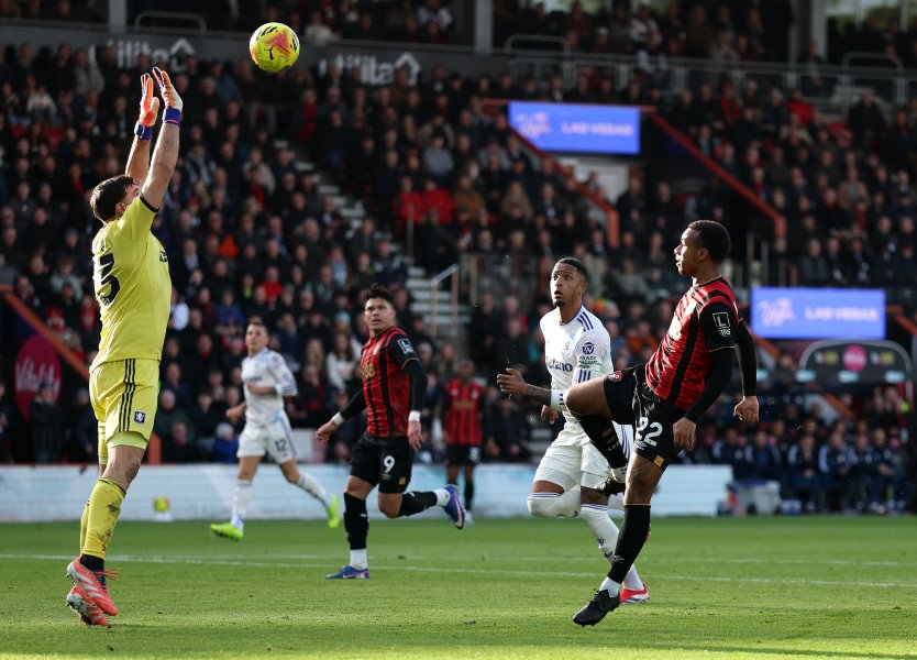 Борнемут Астън Вила1