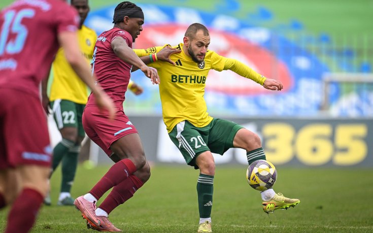 НА ЖИВО: Добруджа 0:0 Септември София, страхотно спасяване на Григоров