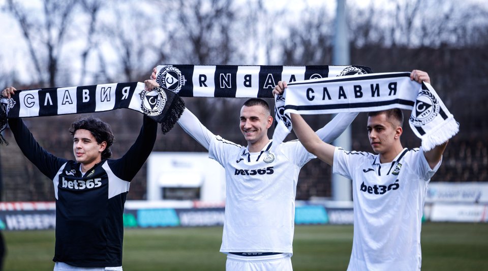 Славия Локомотив Пловдив1