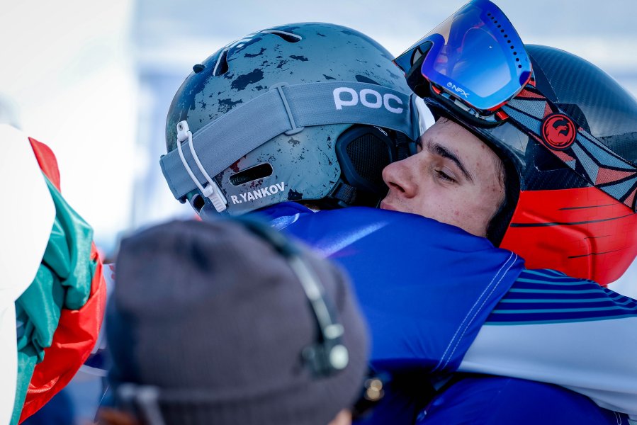 Тервел Замфиров1