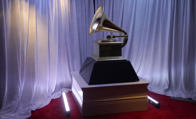 Носител на награда „Грами“ посвети песен на убитите протестиращи в Иран