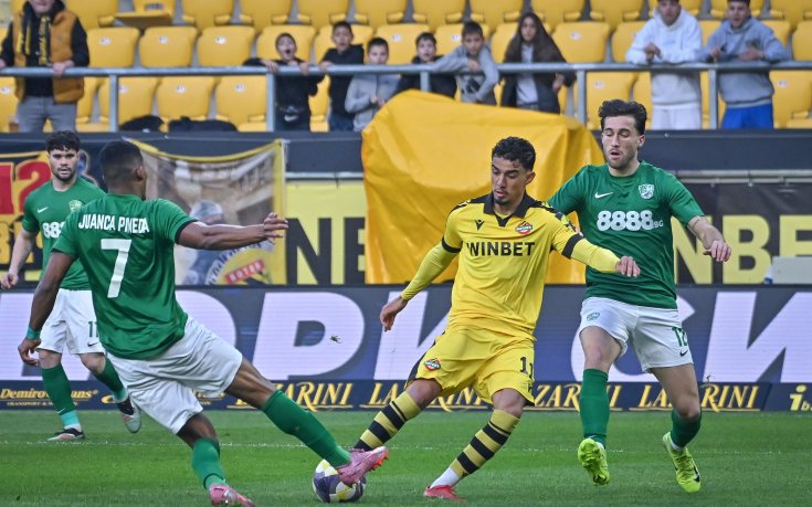 НА ЖИВО: Ботев Пловдив - Берое 0:0, силни изяви на двамата вратари