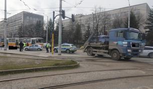 Камион прегази пешеходец в София