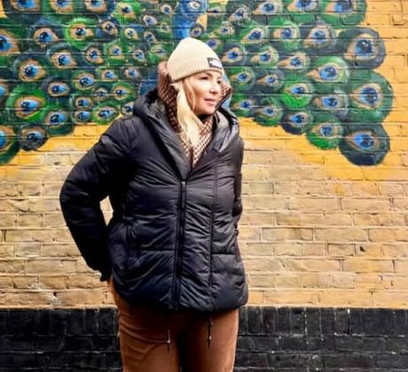 Харизматичната Ирина Тенчева която е позната от малкия екран за