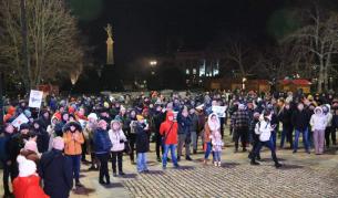 Протест в Русе срещу решението за купуване на паркинг за тирове