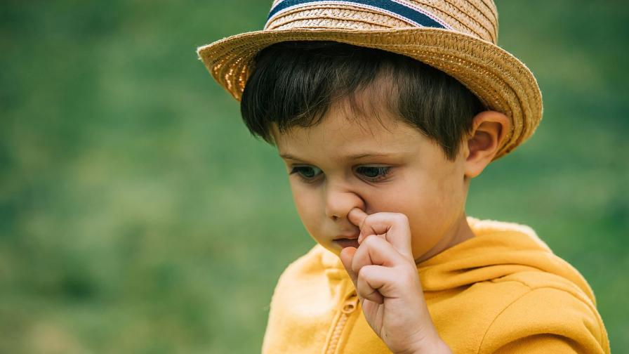 Защо децата ядат сополите си