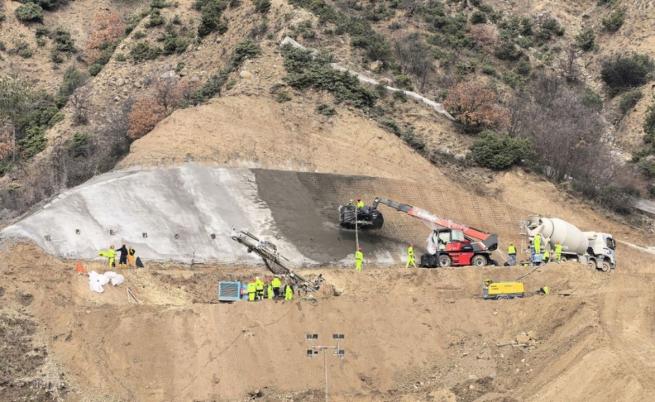 АПИ: Обходният път на Кресна включва 3 моста и 2 тунела