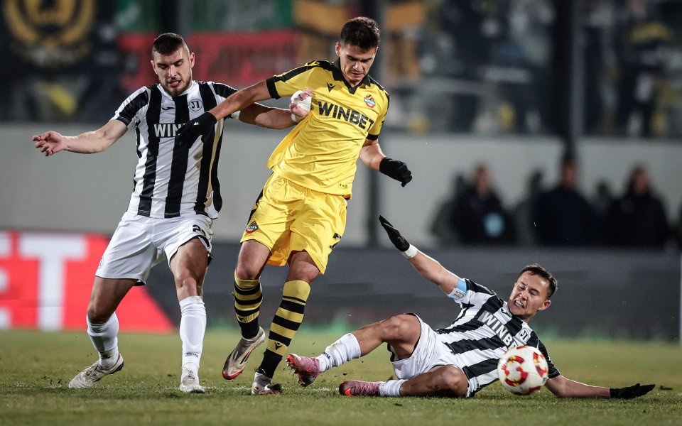 Локомотив Пловдив Ботев Пловдив1