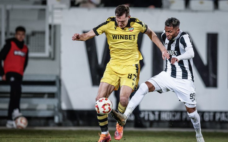 СНИМКИ: Всички интересни кадри от Локомотив Пд - Ботев Пд