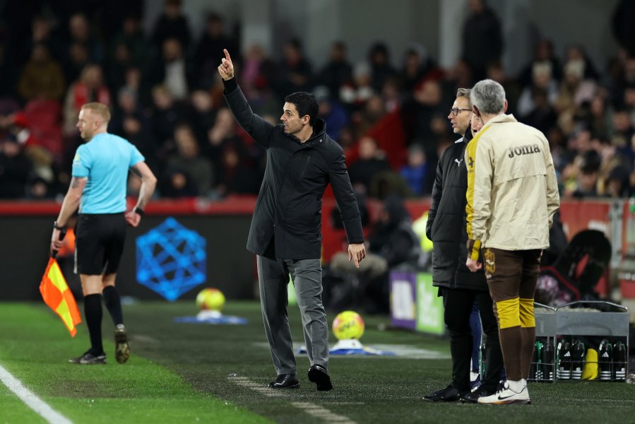 Брентфорд Арсенал1