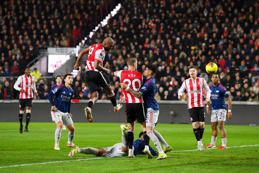 Брентфорд Арсенал1