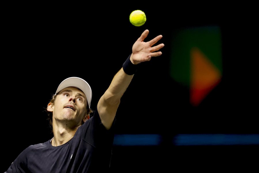 Алекс де Минор Стан Вавринка1