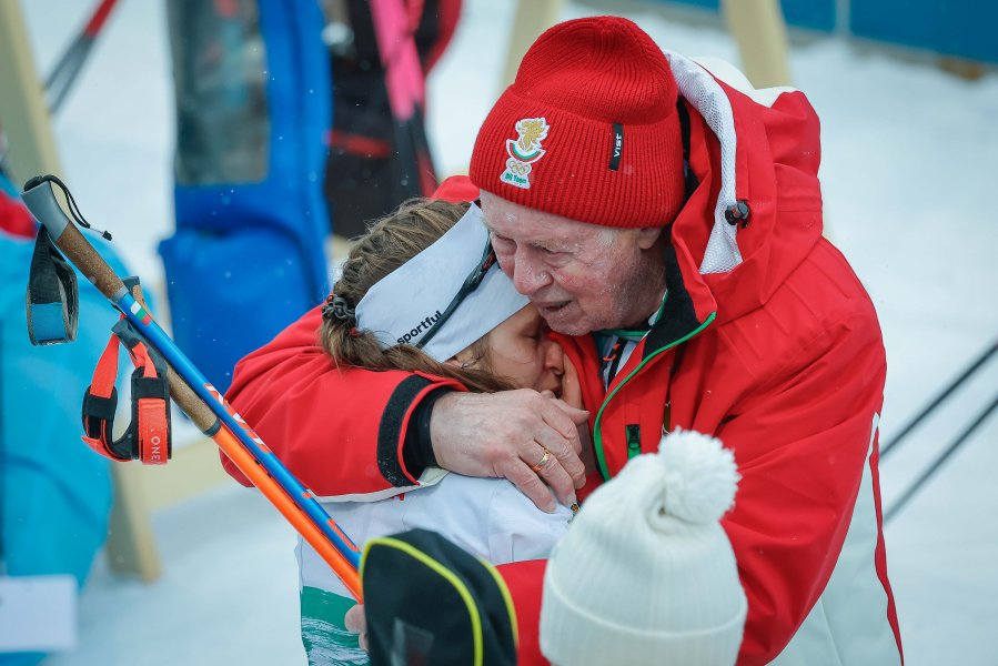 Биатлон спринт 7 5 км при жените на Зимните олимпийски1