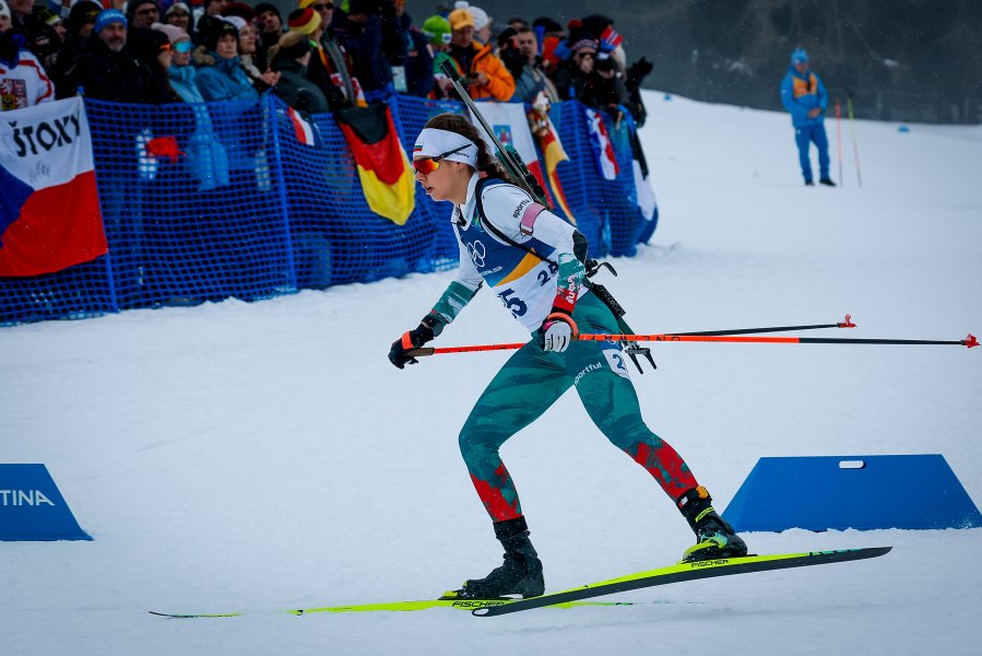 Биатлон спринт 7 5 км при жените на Зимните олимпийски1