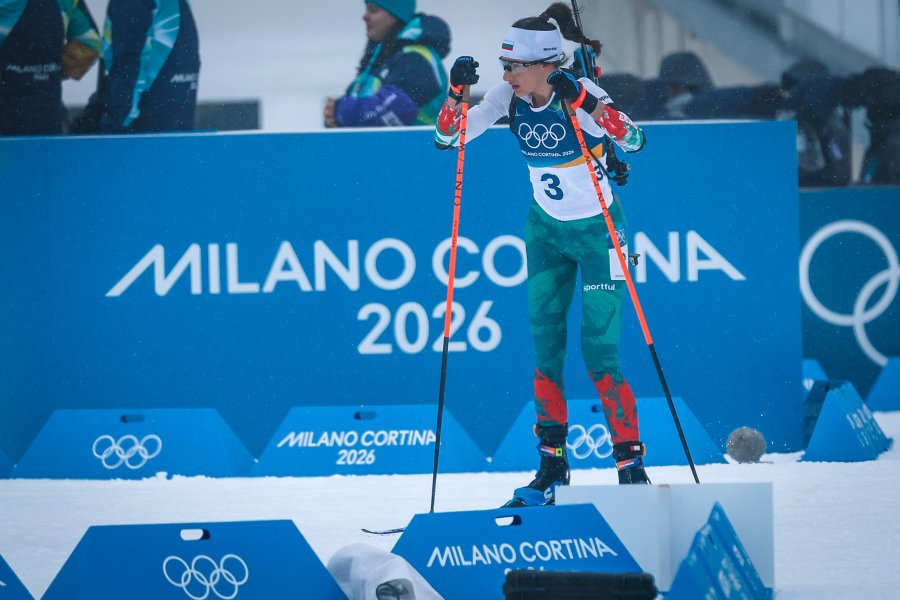 Биатлон спринт 7 5 км при жените на Зимните олимпийски1