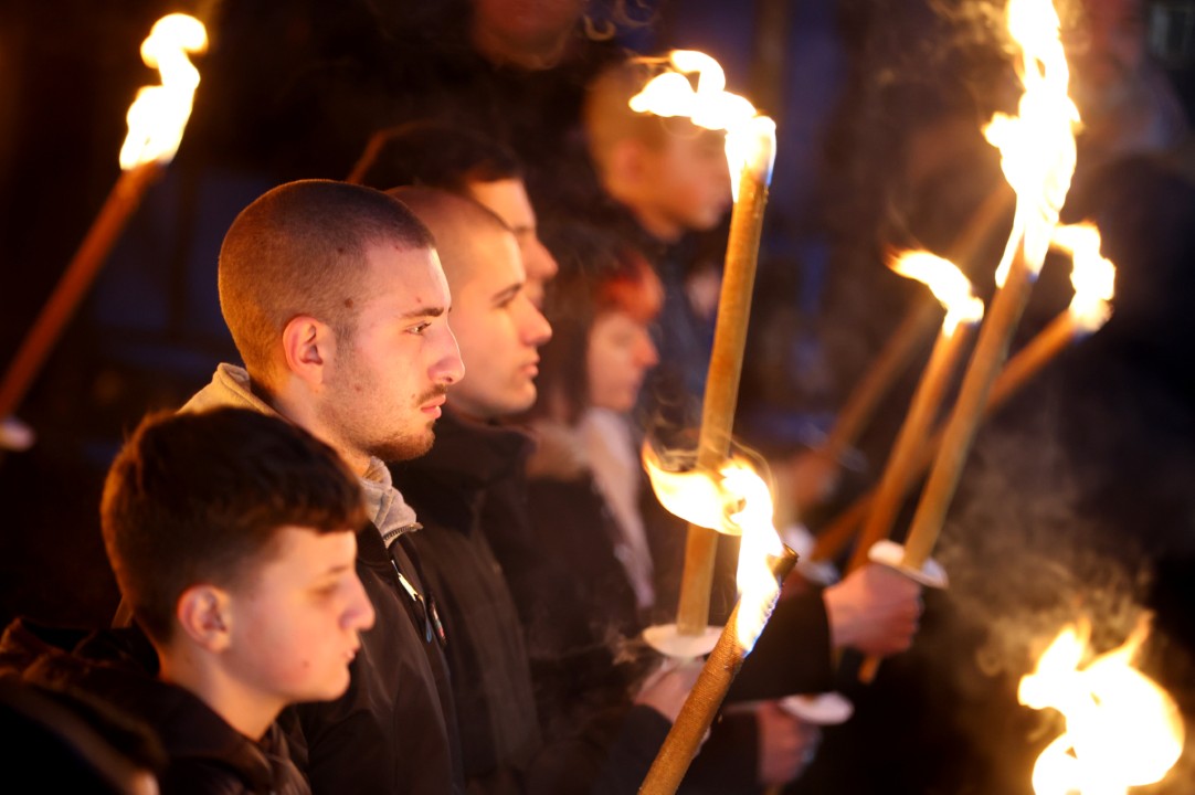 <p>Шествие в памет на ген. Христо Луков се проведе в София. То започна от ъгъла на бул. &bdquo;Княз Александър Дондуков&ldquo; и ул. &bdquo;Кракра&ldquo;, като продължи до ул. &bdquo;Тракия&ldquo;, където на фасадата на къща е поставена паметна плоча.</p>