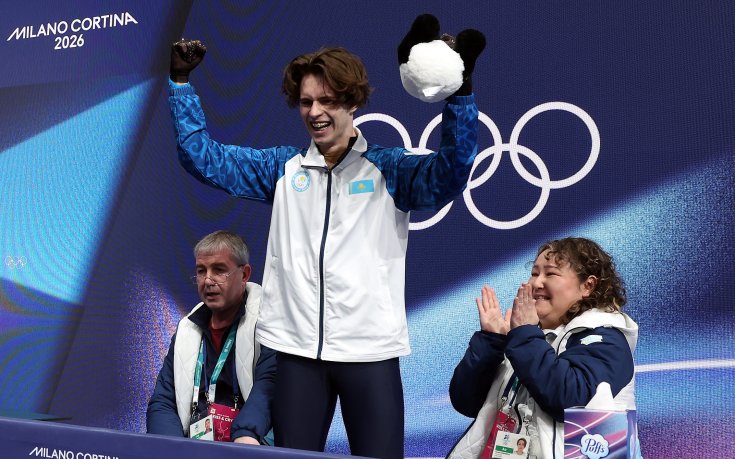 Казахстан дава на героя си орден и 250 000 долара