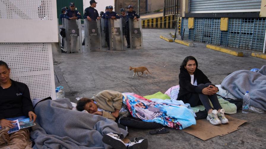 Венецуела освободи 17 политически затворници