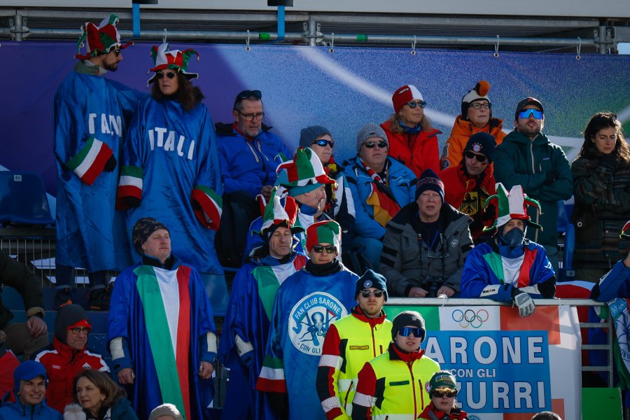 Гигантски слалом за жени с участието на Анина Цурбриген в1