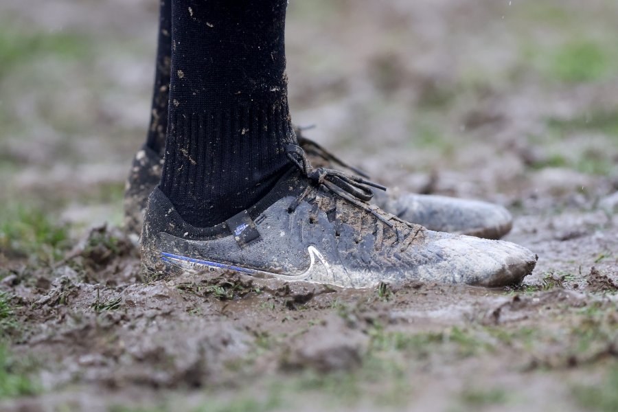 Гримсби Таун Уулвърхeмптън Уондърърс1