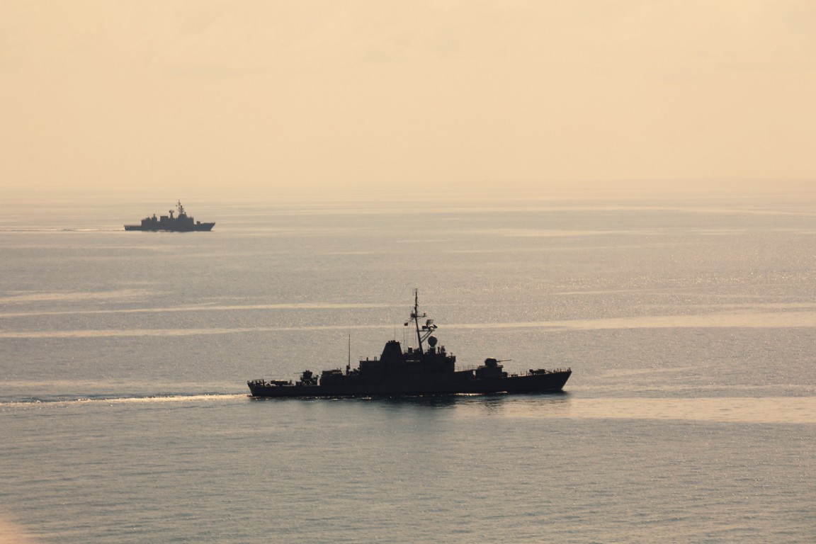 Иран демонстрира военна мощ в Ормузкия проток