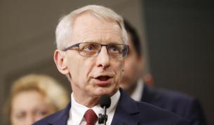 Денков за „Петрохан“: Не познаваме жертвите, атаката цели да отклони вниманието