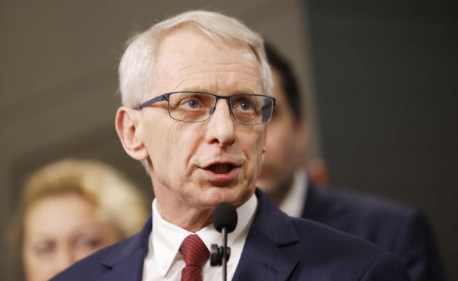 Денков за „Петрохан“: Не познаваме жертвите, атаката цели да отклони вниманието