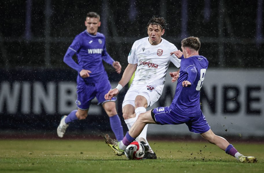 Етър Фратрия1