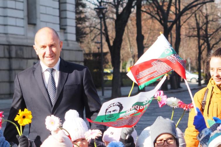 Радев Левски