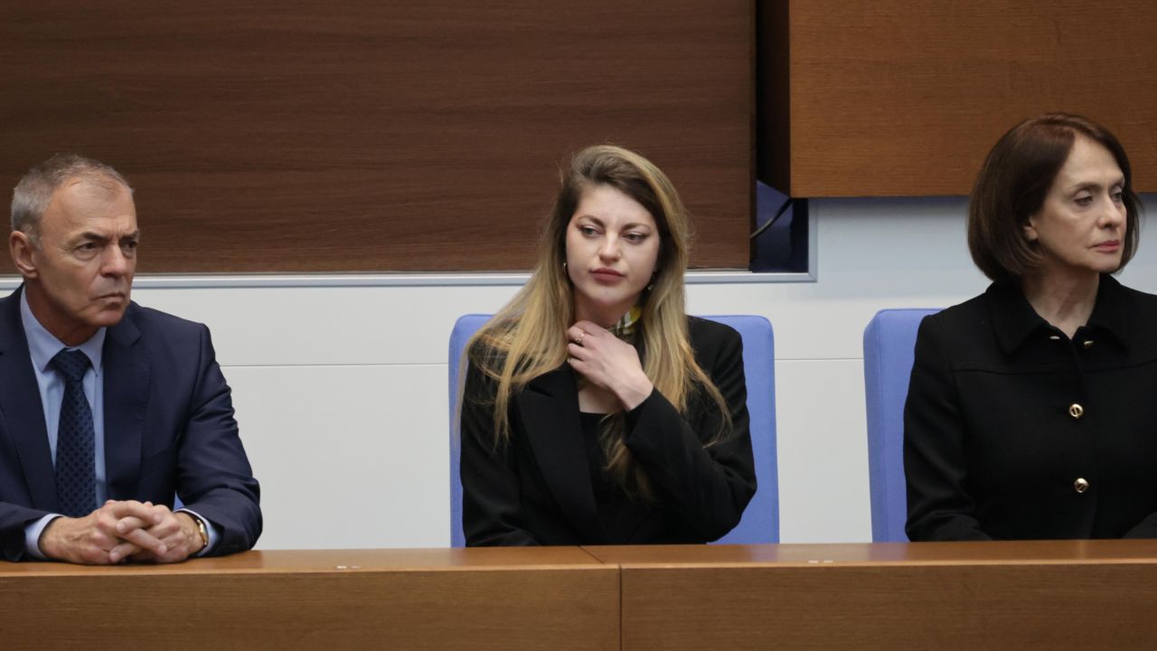 Министрите от служебния кабинет на Андрей Гюров положиха официално клетва пред Народното събрание в присъствието на президента Илияна Йотова.