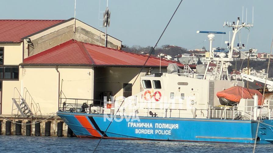 Нефтено петно е открито край Маслен нос, където изчезна кораб