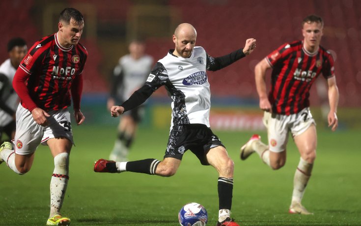 Магията на футбола - фенове събраха трансферната сума и си върнаха свой любимец