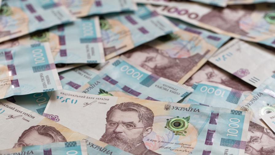 Какво става, две банки фалираха в Украйна