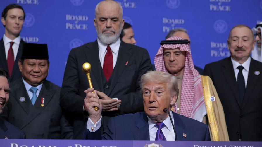 Доналд Тръмп на първото събрание на Съвета за мир