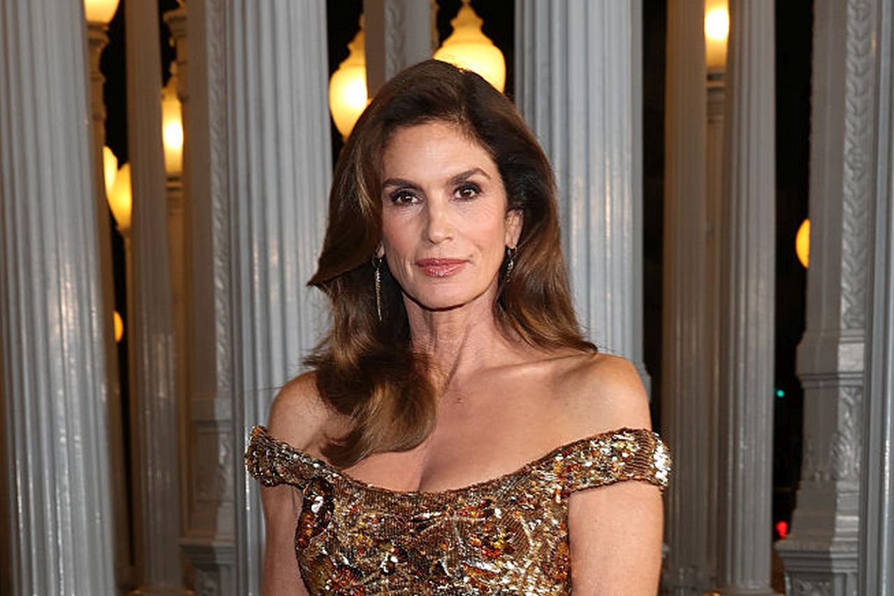 "Не се страхувам от остаряването": Синди Кроуфорд навърши 60