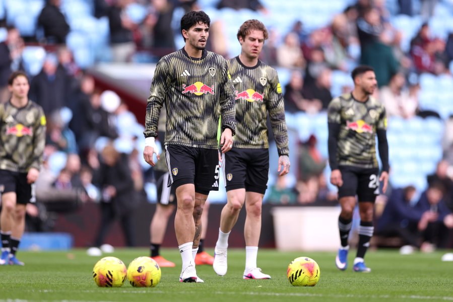 Астън Вила Лийдс Юнайтед1