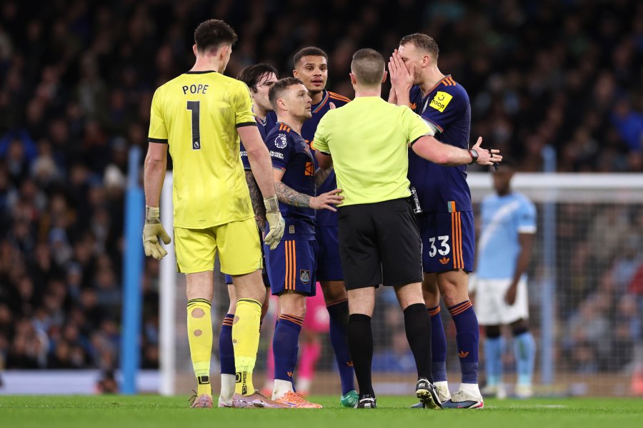 Манчестър Сини Нюкасъл1